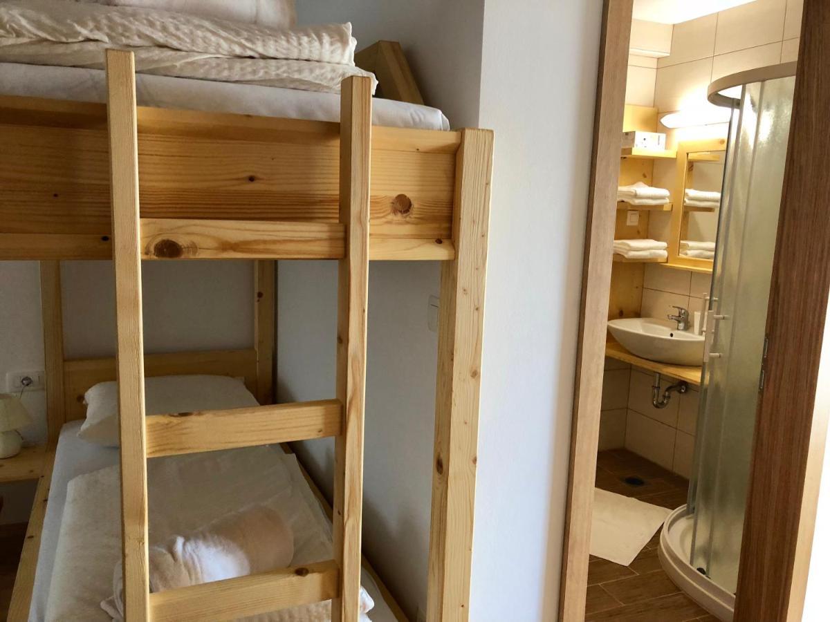Sobe Brezje Bed & Breakfast Rom bilde